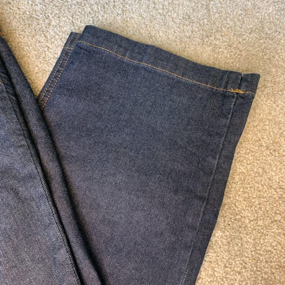 Gap Factory / 10 / Bootcut Stretch Crop Jeans - Picture 3 of 7
